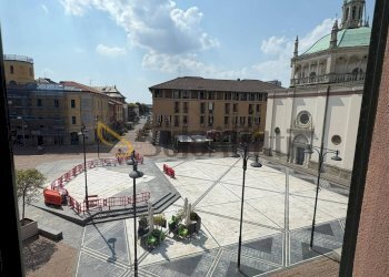 WhatsApp Image 2026-07-28 at 17.02.30 (3) - Office Piazza Santa Maria 1, Busto Arsizio - photo 18