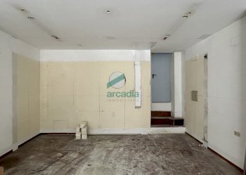 dettaglio - Commercial Premises Via Vincenzo Petruzzi 49, Putignano - photo 7