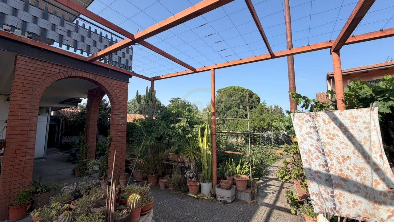 esterni - Three-room apartment Mascalucia - photo 1