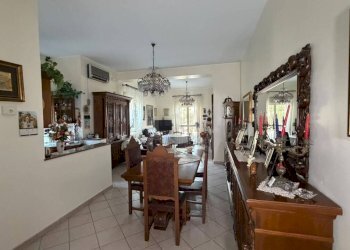 cucina soggiorno - Three-room apartment Mascalucia - photo 21