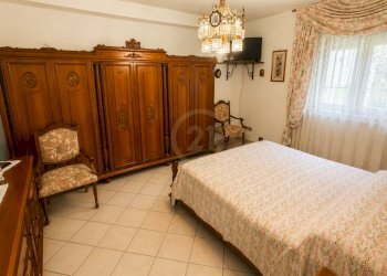 Camera da letto 2 - Trilocale Mascalucia - foto 4