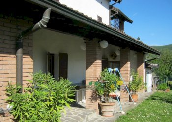 IMG_3766.JPG - Villa Strada Bergotto 42, Berceto - photo 2