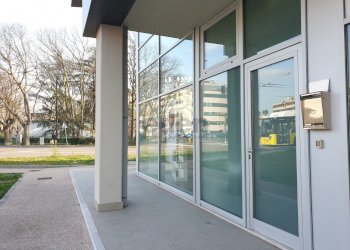 20200217_110901.jpg - Locale Commerciale Viale Gaetano Storchi 513, Modena (zona Circoscrizione 1) - foto 5