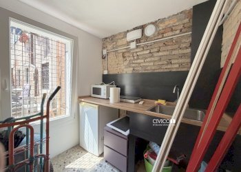 angolo cottura - Magazzino Calle de Ca' Donà 2503, Venezia (zona San Polo) - foto 7