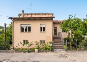 Gemini_Generated_Image_75zdk175zdk175zd - Independent house Via Cella 2, Sant'Agata Feltria - photo 3