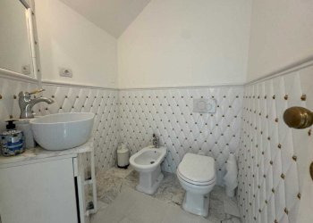 71fed1d1-2b15-47cc-b6cb-0510407b3696 - Townhouse Via Sinistra del Porto, Rimini - photo 25