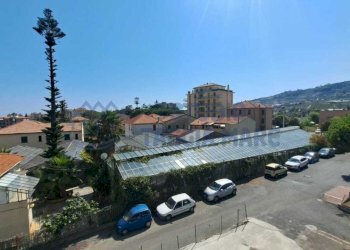 PHOTO-2026-07-29-15-46-19 - Appartamento III Trav. San Francesco 7, Taggia - foto 2