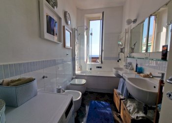 bagno 1  via ganduccio nervi genova - Appartamento Via Odoardo Ganduccio 2, Genova (zona Nervi) - foto 9