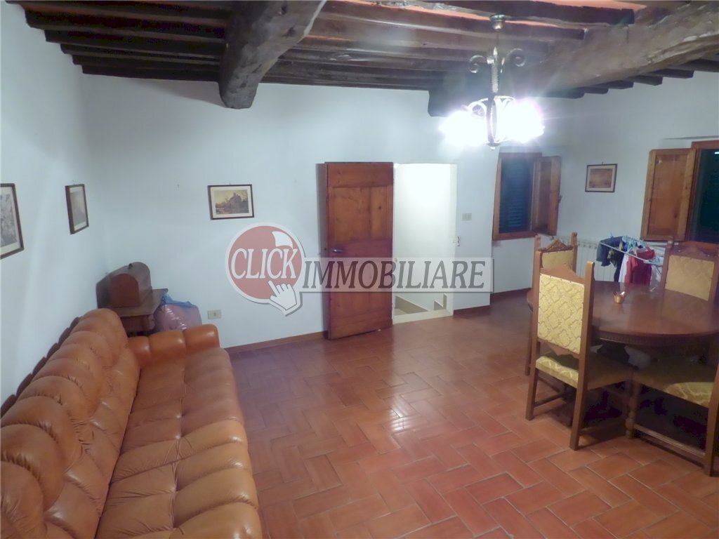 0244N04.jpg - Casa indipendente Borgo San Lorenzo - foto 2