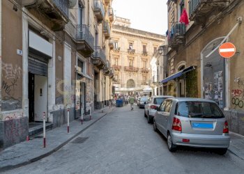 Bottega Gemmellaro (7) - Locale Commerciale Via Gemmellaro 10, Catania - foto 7