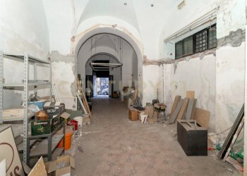 Bottega Gemmellaro (11) - Locale Commerciale Via Gemmellaro 10, Catania - foto 11