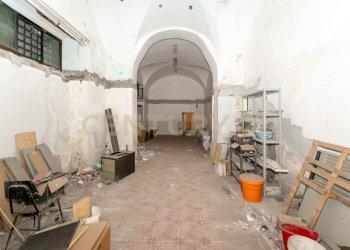 Bottega Gemmellaro (22) - Locale Commerciale Via Gemmellaro 10, Catania - foto 22