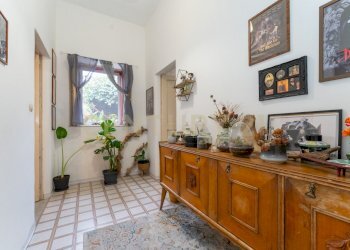 Piazza Marconi 1 (9) - Villa Piazza Guglielmo Marconi 1, Camporotondo Etneo - foto 9
