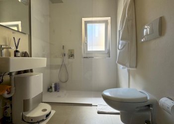 Bagno - Appartamento Via Armando Diaz 32, Como - foto 13