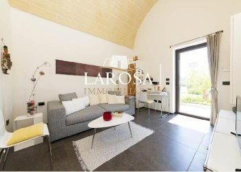 3 - Independent house SP148 KM 1, Melendugno - photo 2
