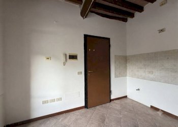 WhatsApp Image 2026-07-28 at 15.42.45 (3) - One-room apartment Medesano - photo 6