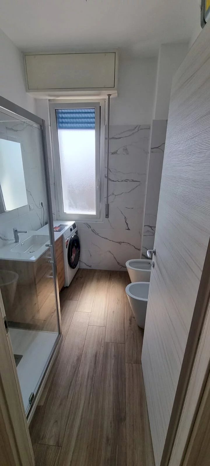 Foto immobile - One-room apartment Piazzale Giovanni delle Bande Nere, Milano - photo 2