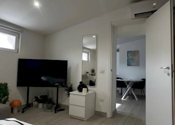 One-room apartment Via Paolo Sarpi, Milano - photo 6