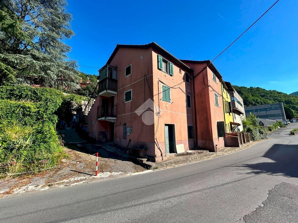 Apartment Via Bartolomeo Parodi, Ceranesi - photo 1