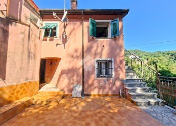 Apartment Via Bartolomeo Parodi, Ceranesi - photo 5