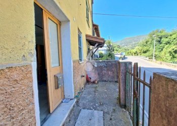 Three-room apartment Via Bartolomeo Parodi, Ceranesi - photo 4