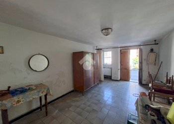 Three-room apartment Via Bartolomeo Parodi, Ceranesi - photo 7