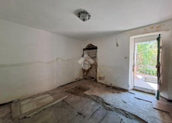 Three-room apartment Via Bartolomeo Parodi, Ceranesi - photo 18