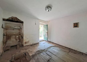 Three-room apartment Via Bartolomeo Parodi, Ceranesi - photo 19
