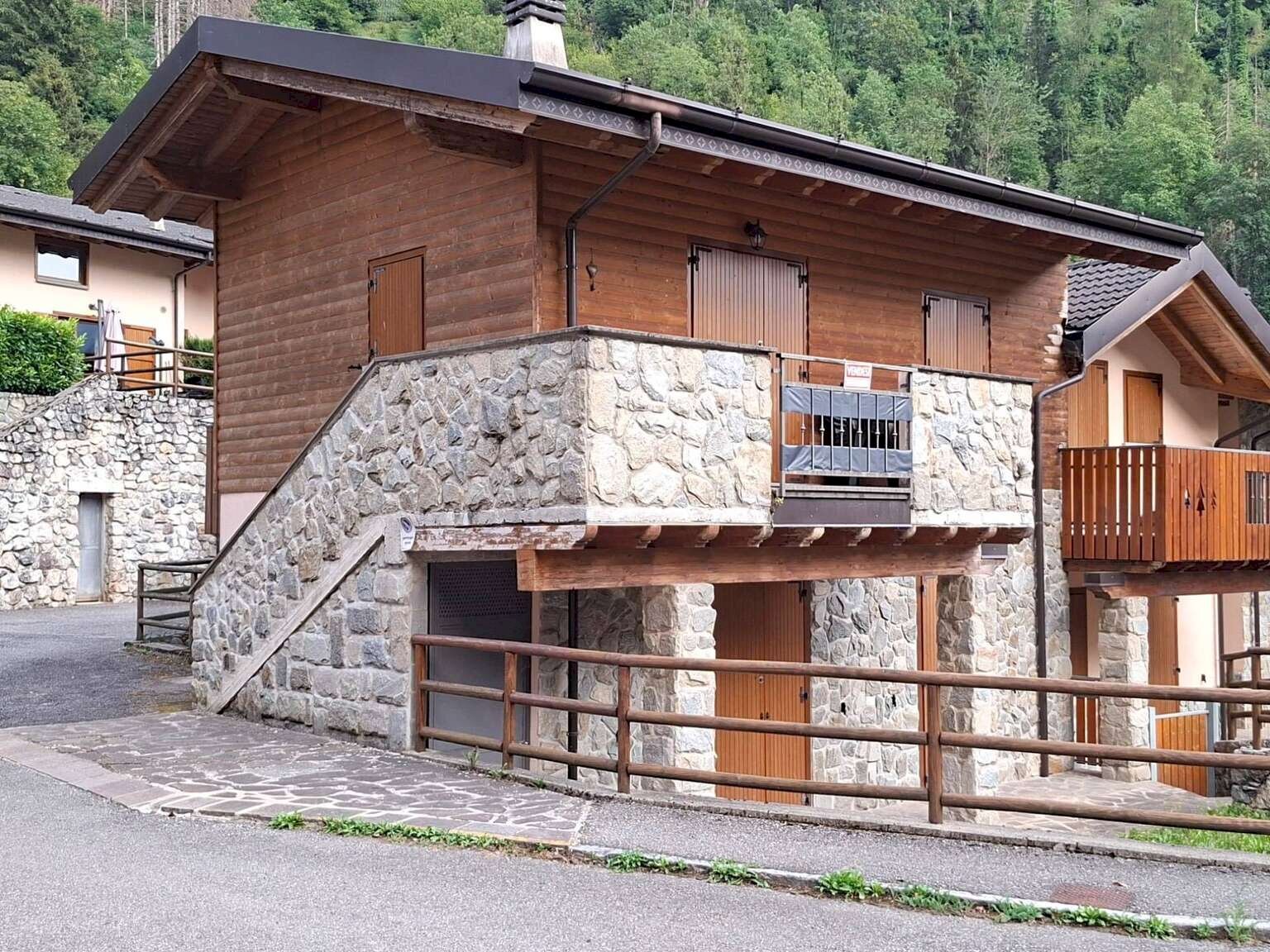 Trilocale Isola di Fondra - foto 1