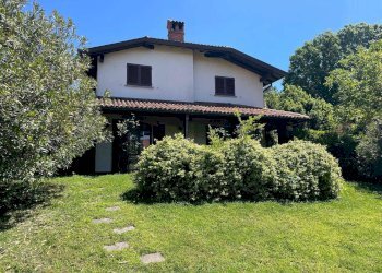 Terraced Villa Usmate Velate - photo 1
