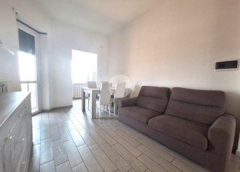 Two-room apartment Via Montalenghe, Romano Canavese - photo 2