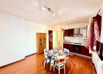 Three-room apartment Emilio Vecchia, Varazze - photo 2