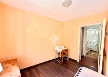 Three-room apartment Emilio Vecchia, Varazze - photo 15
