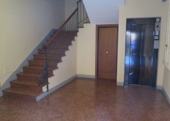 Trilocale Bologna (zona Centro Storico) - foto 8