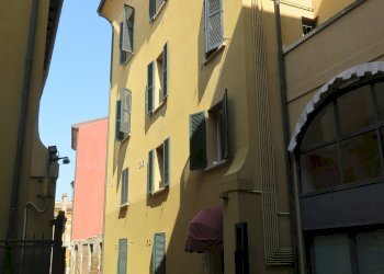 Trilocale Bologna (zona Centro Storico) - foto 9