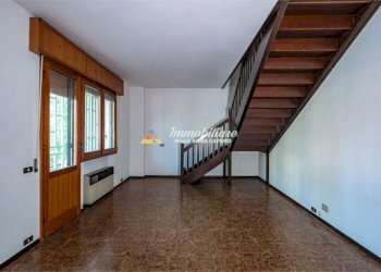 Portion of a house VIA BENTINI 5, Malalbergo - photo 9