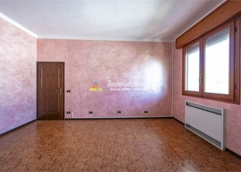 Portion of a house VIA BENTINI 5, Malalbergo - photo 21