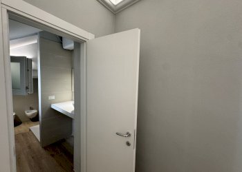 BAGNO - Appartamento via del Pratello, 41, Bologna (zona Malpighi) - foto 15