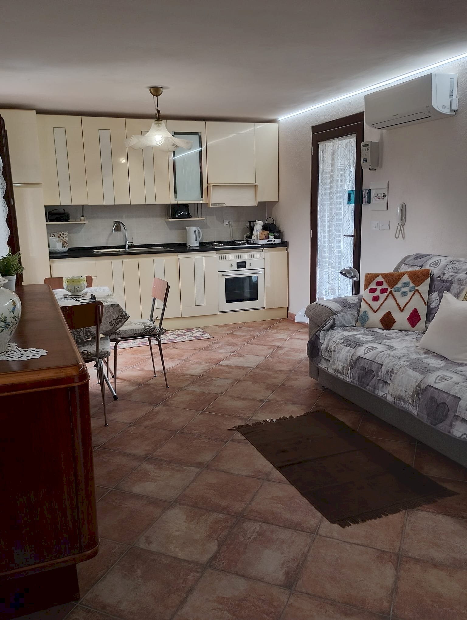 Monolocale via Pralafera, 4, Torre Pellice - foto 3