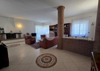 Villa Via Malone Vecchio, Lombardore - foto 11