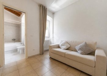 Two-room apartment Via Cavour, Lerici - photo 1