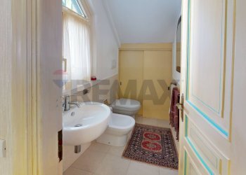 Villa Via Nuova Di Crevari, 169 
 Voltri, Genova (zona Voltri) - foto 26