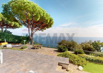 Villa Via Nuova Di Crevari, 169 
 Voltri, Genova (zona Voltri) - foto 55