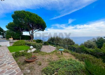 Villa Via Nuova Di Crevari, 169 
 Voltri, Genova (zona Voltri) - foto 58