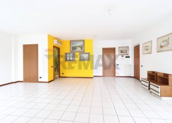 Three-room apartment Via Bartolomeo Bono, 8
Borgo Palazzo, Bergamo - photo 3