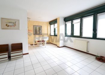 Three-room apartment Via Bartolomeo Bono, 8
Borgo Palazzo, Bergamo - photo 5