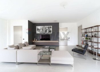 Three-room apartment Via Bartolomeo Bono, 8
Borgo Palazzo, Bergamo - photo 10