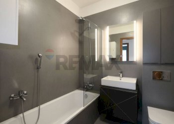 Three-room apartment Via Bartolomeo Bono, 8
Borgo Palazzo, Bergamo - photo 22