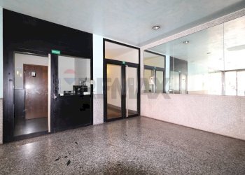 Three-room apartment Via Bartolomeo Bono, 8
Borgo Palazzo, Bergamo - photo 32