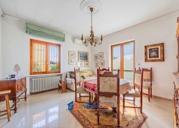Independent house Carignano - photo 16